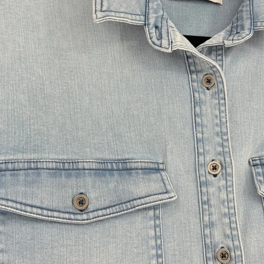 Billy T Womens Light Wash Short Sleeve Denim Button-Down Shirt With Frayed Hem - Picture 4 of 6